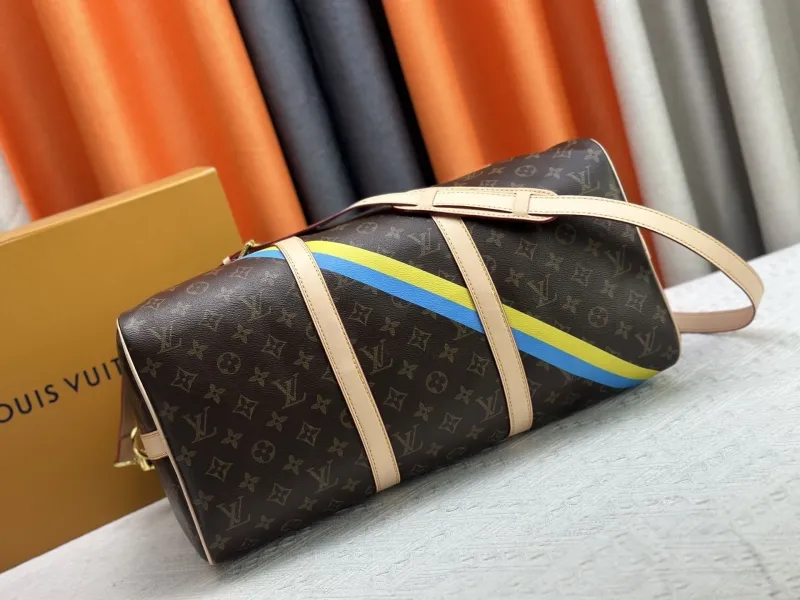 LV Travel Bags-206 - Image 5