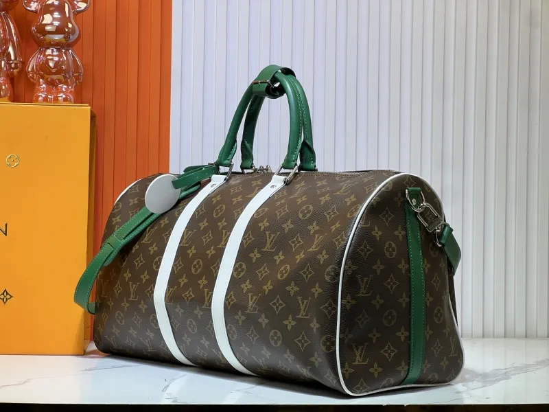 LV Travel Bags-210 - Image 3