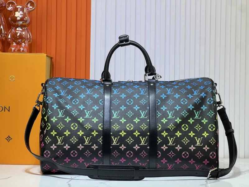 LV Travel Bags-212 - Image 6
