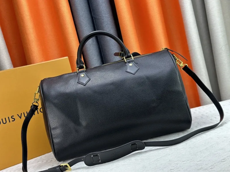 LV Travel Bags-218 - Image 4