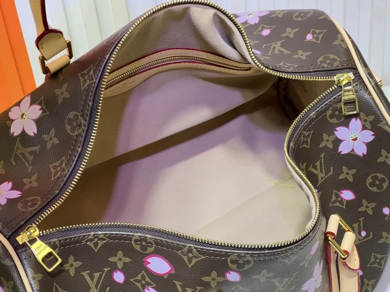 LV Travel Bags-219 - Image 8