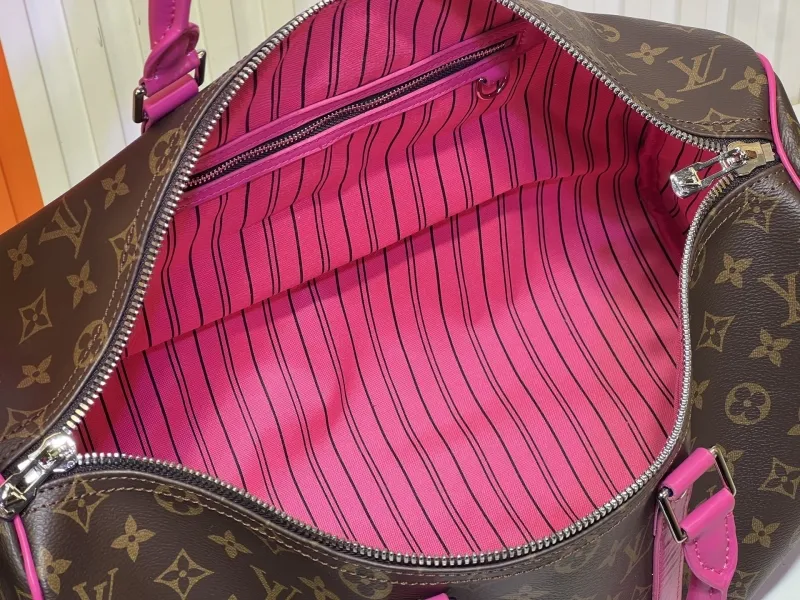 LV Travel Bags-220 - Image 8