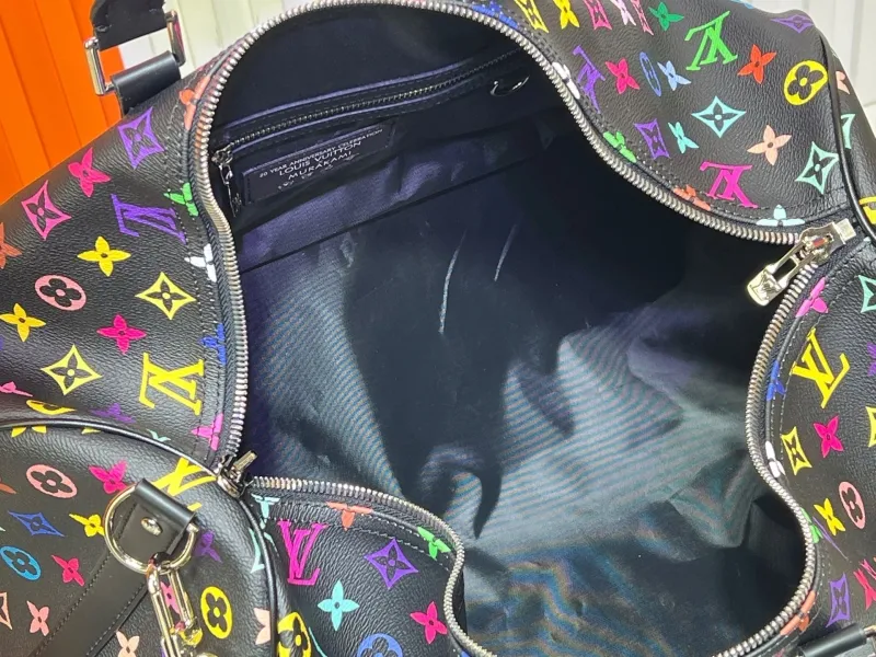 LV Travel Bags-222 - Image 8