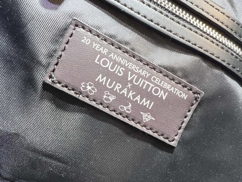 LV Travel Bags-222 - Image 9