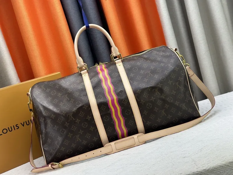 LV Travel Bags-224 - Image 4