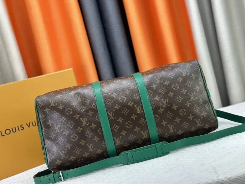 LV Travel Bags-227 - Image 5