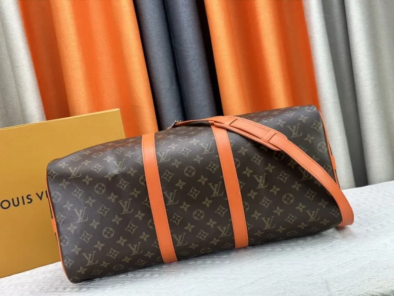 LV Travel Bags-228 - Image 7