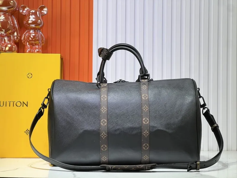 LV Travel Bags-234 - Image 6