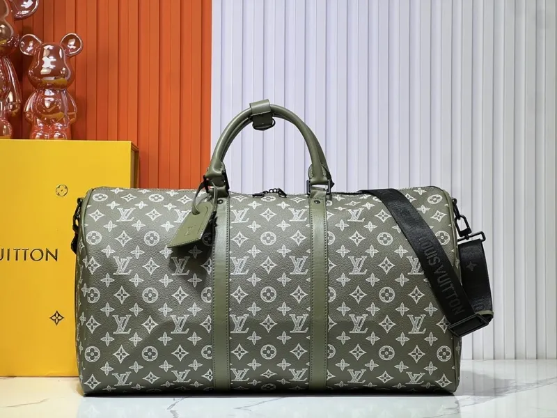 LV Travel Bags-236
