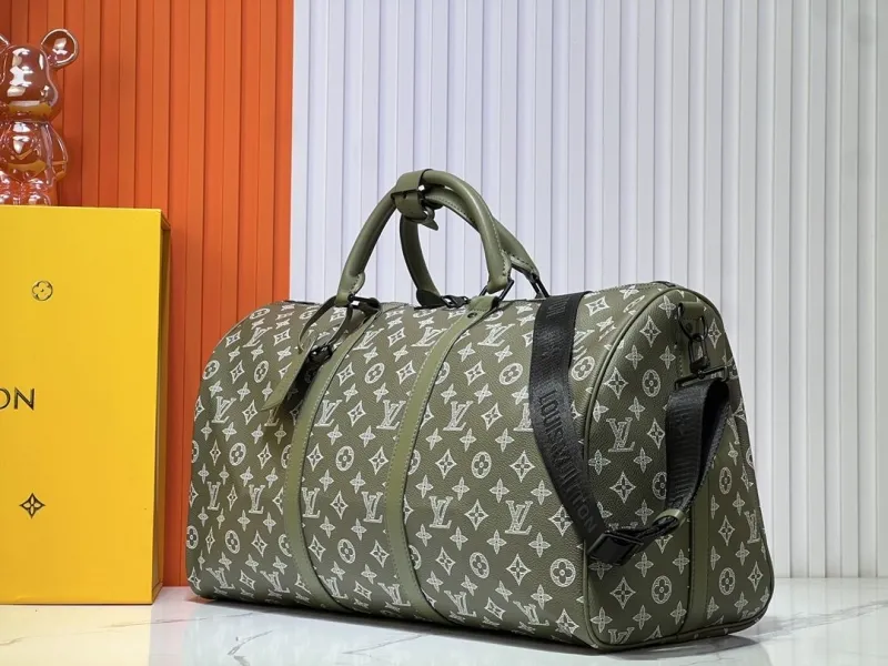 LV Travel Bags-236 - Image 3