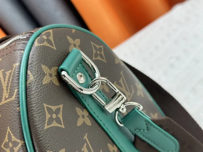 LV Travel Bags-237 - Image 6