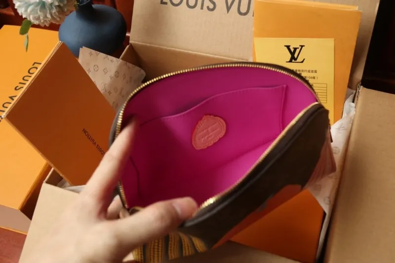 LV Clutch Bags-9 - Image 7