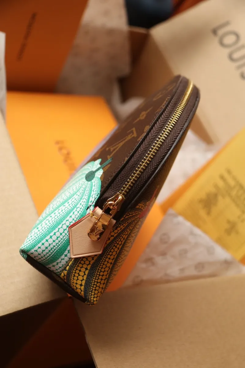 LV Clutch Bags-9 - Image 9