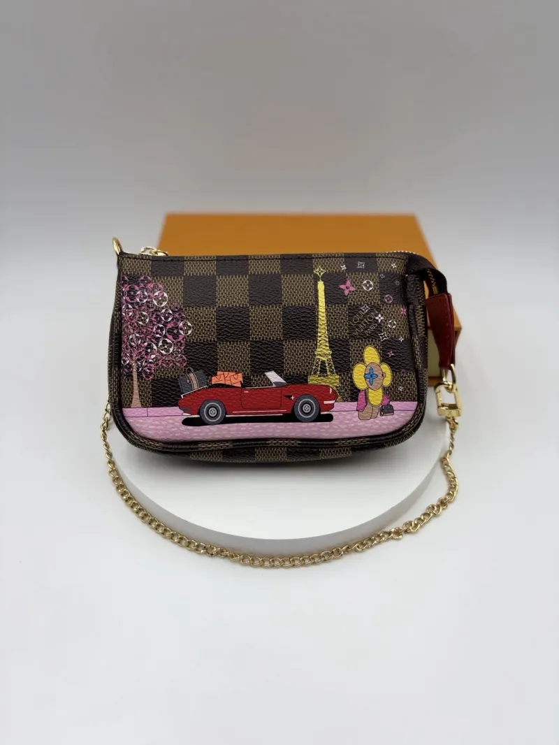 Alternative view of LV Clutch Bags-28