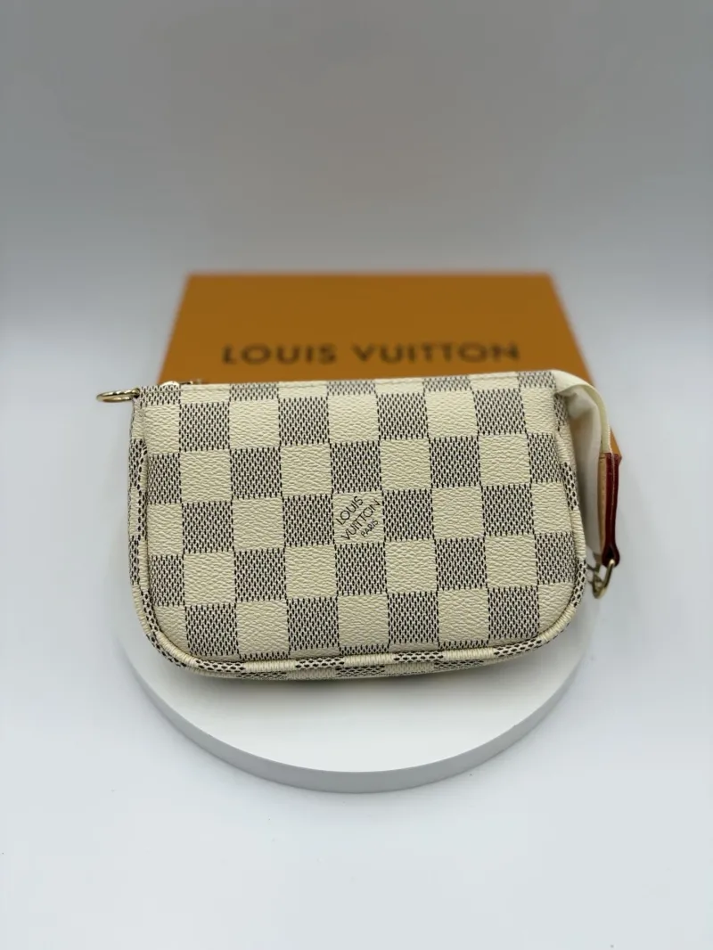 LV Clutch Bags-35
