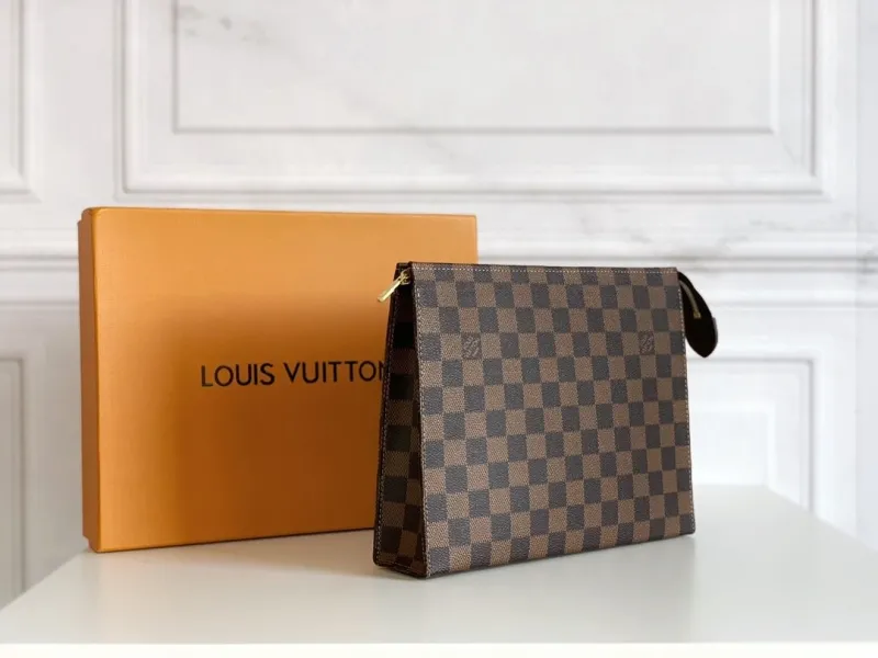 Alternative view of LV Clutch Bags-36