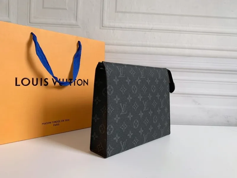 Alternative view of LV Clutch Bags-37
