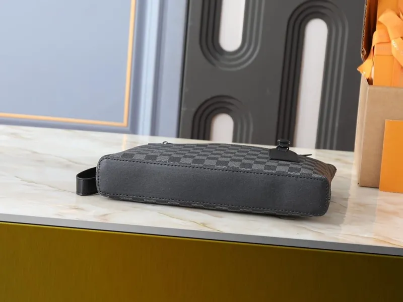 LV Clutch Bags-46 - Image 4