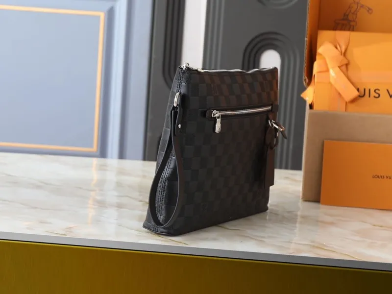 Alternative view of LV Clutch Bags-47