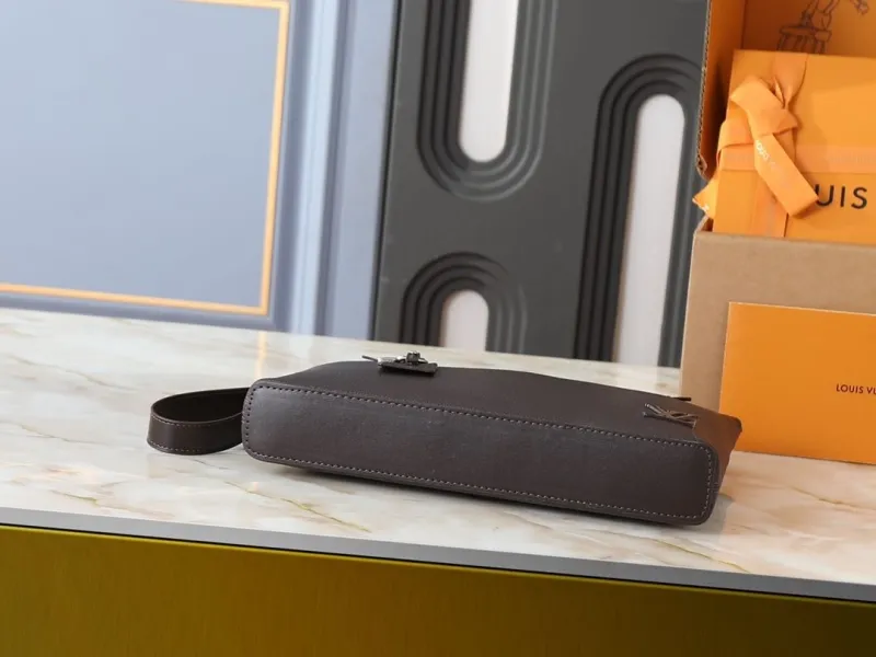 LV Clutch Bags-50 - Image 4