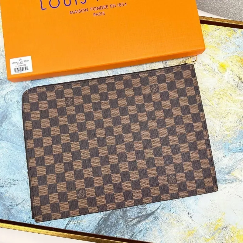 Alternative view of LV Clutch Bags-62