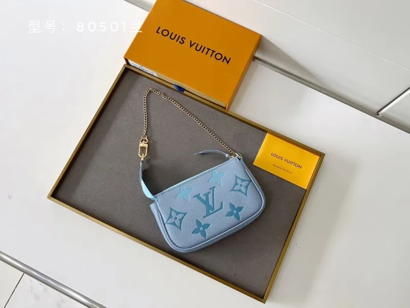 LV Clutch Bags-67