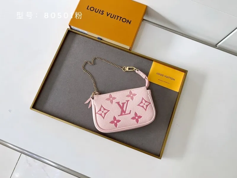LV Clutch Bags-69