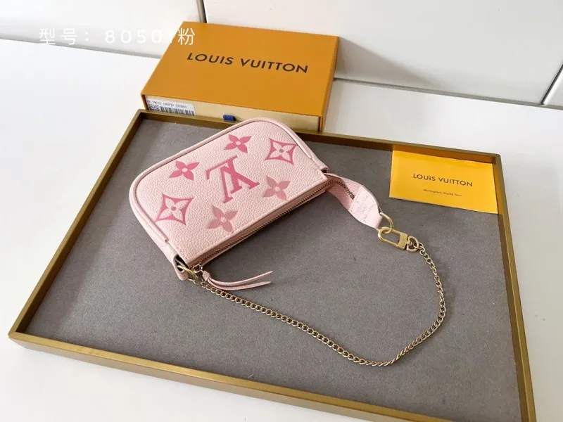 Alternative view of LV Clutch Bags-69