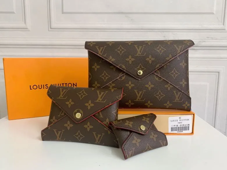 LV Clutch Bags-70