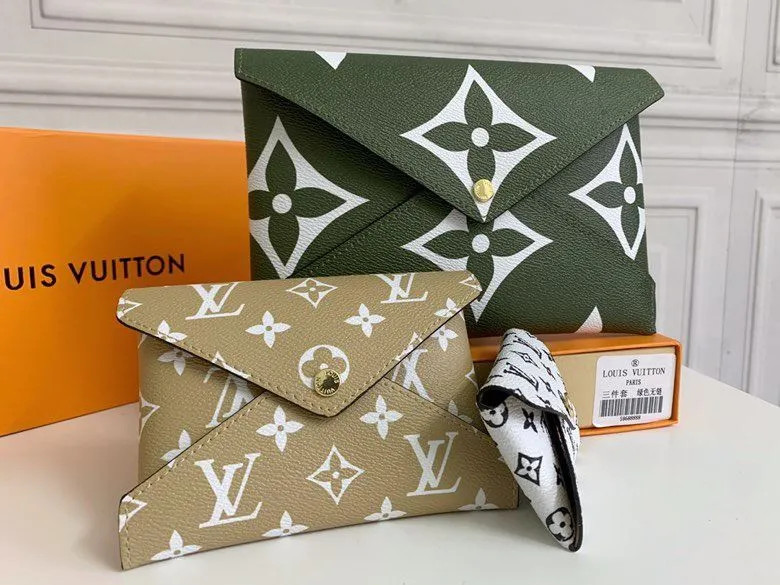 Alternative view of LV Clutch Bags-71