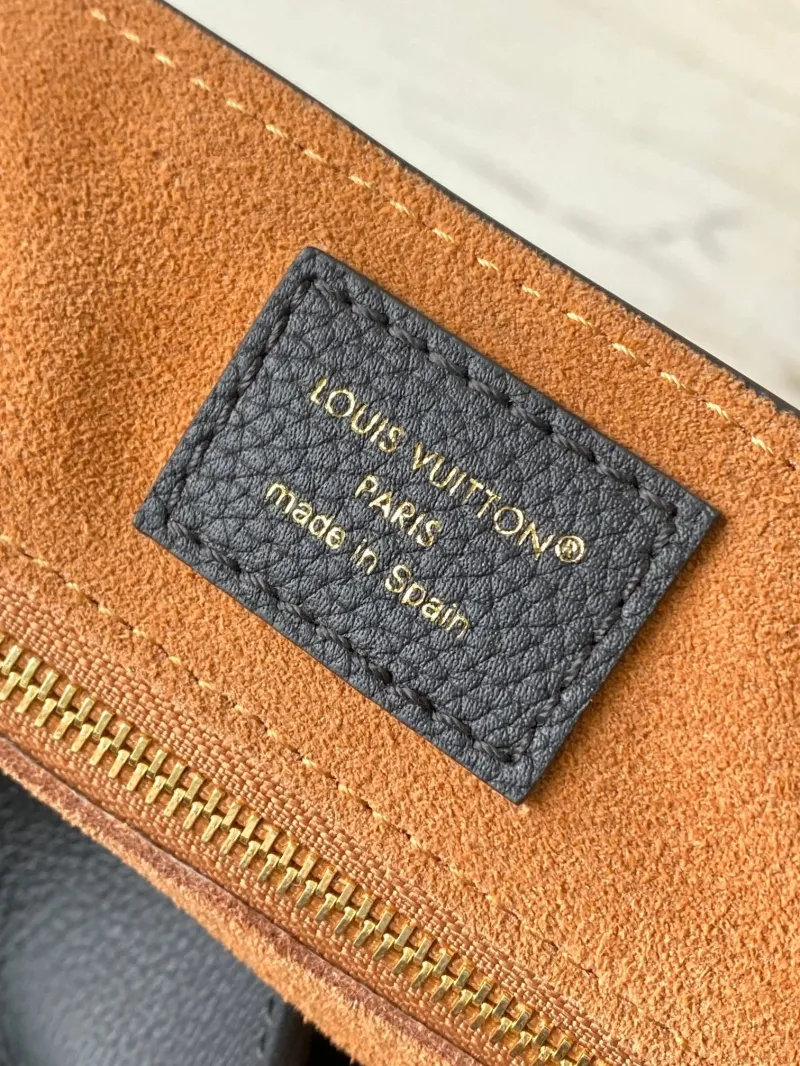 Alternative view of LV Clutch Bags-89