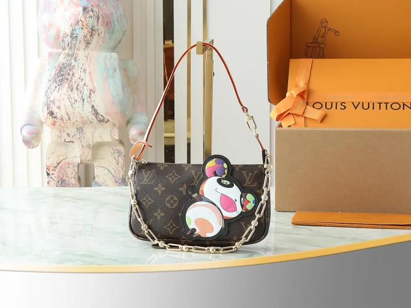 LV Clutch Bags-90