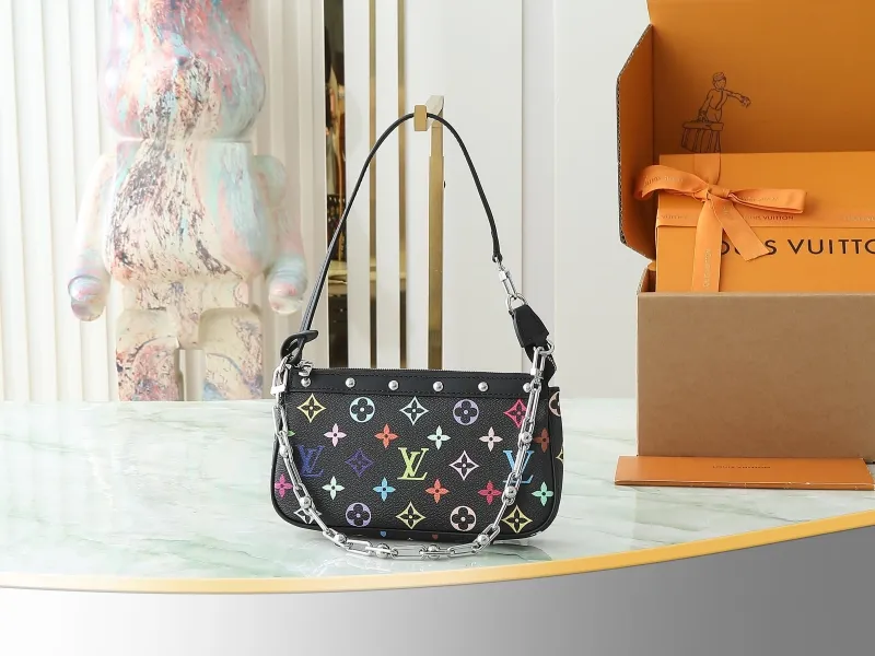 LV Clutch Bags-92