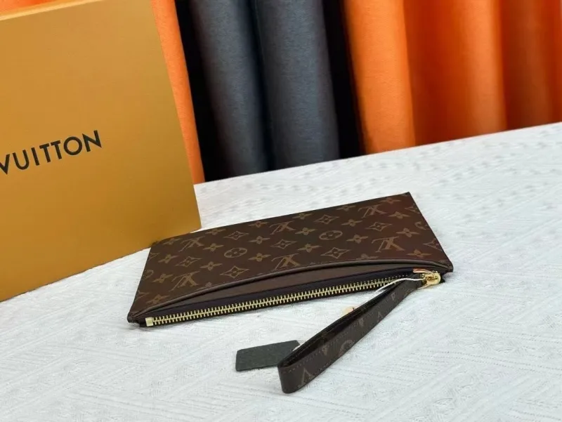 LV Clutch Bags-101 - Image 5