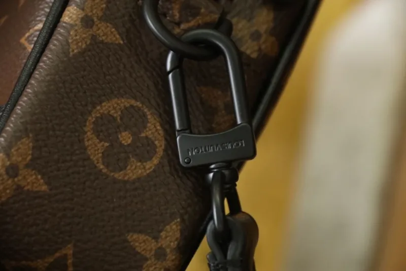 LV Clutch Bags-102 - Image 6