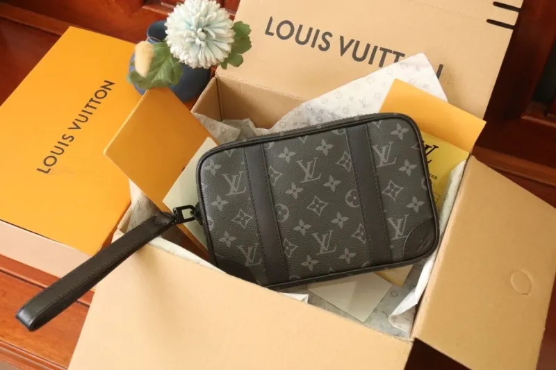 LV Clutch Bags-104