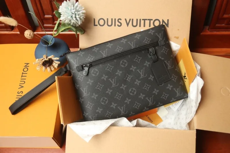 LV Clutch Bags-105