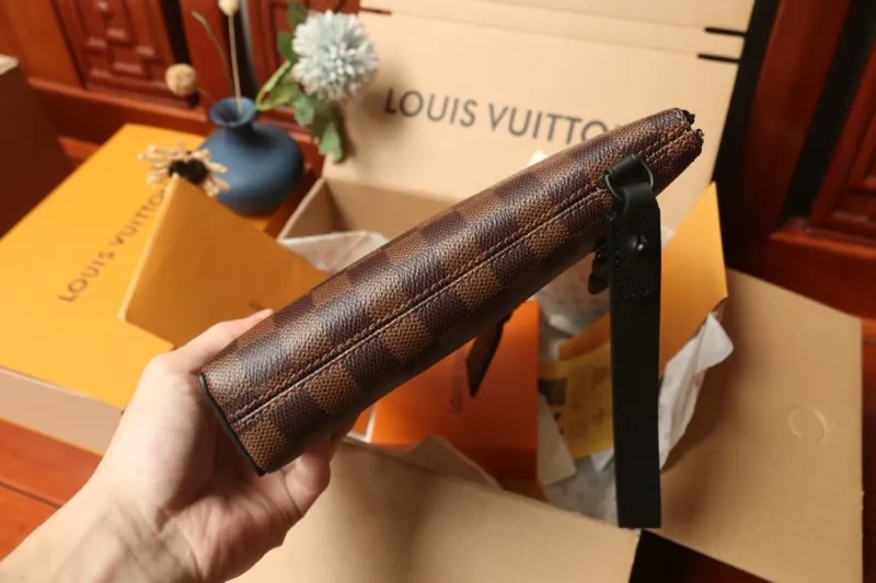 LV Clutch Bags-107 - Image 5