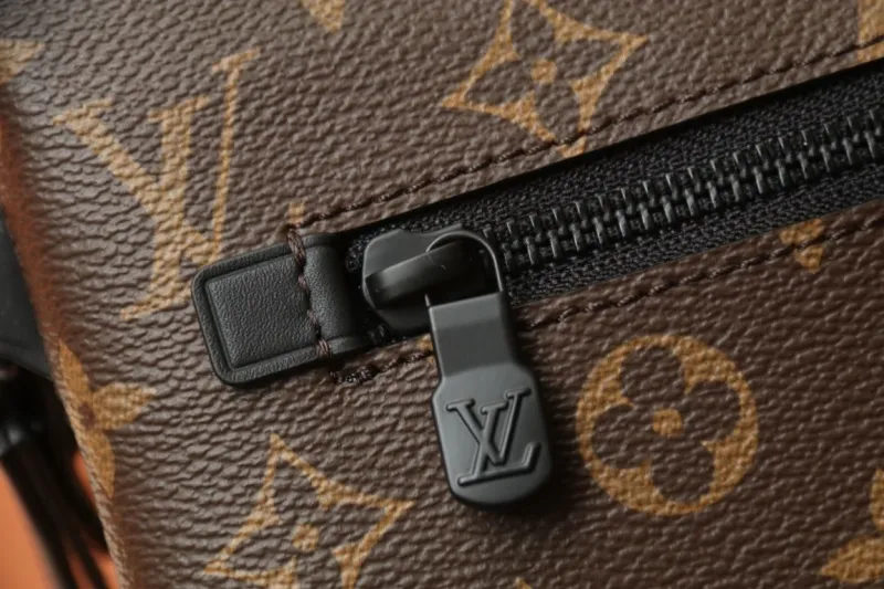 LV Clutch Bags-109 - Image 5
