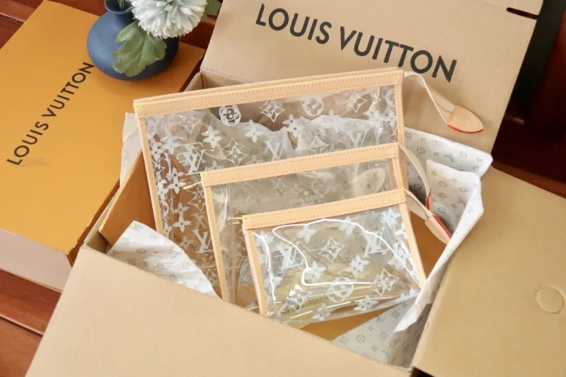 LV Clutch Bags-114