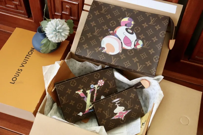 Alternative view of LV Clutch Bags-115