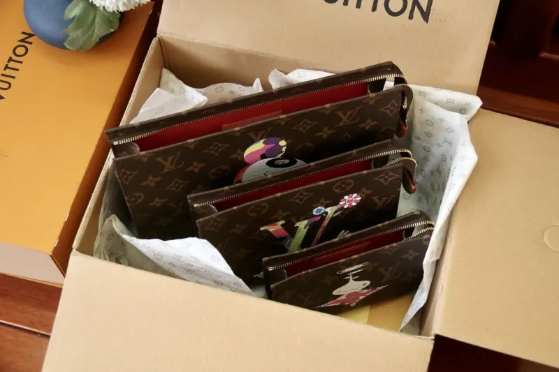 LV Clutch Bags-115 - Image 9