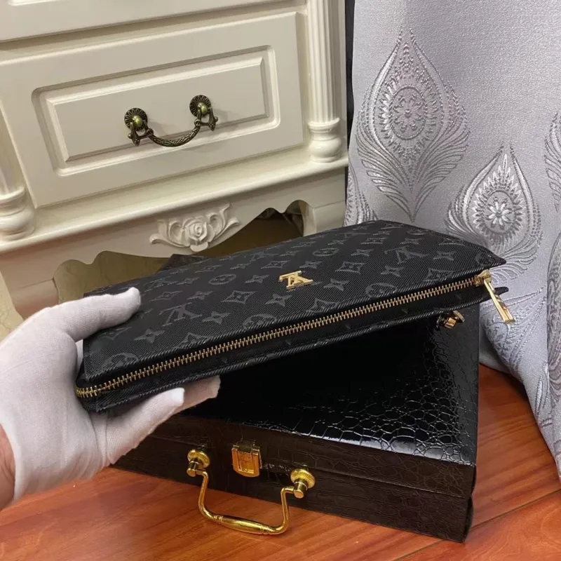 LV Clutch Bags-117 - Image 5