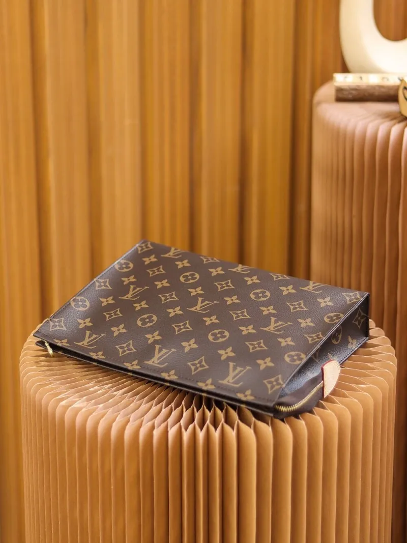 LV Clutch Bags-138 - Image 4