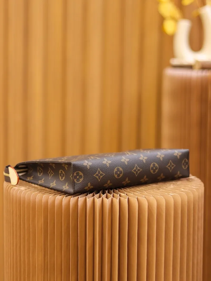 LV Clutch Bags-138 - Image 5