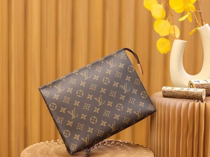 LV Clutch Bags-138 - Image 7