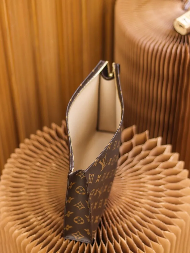 LV Clutch Bags-138 - Image 8