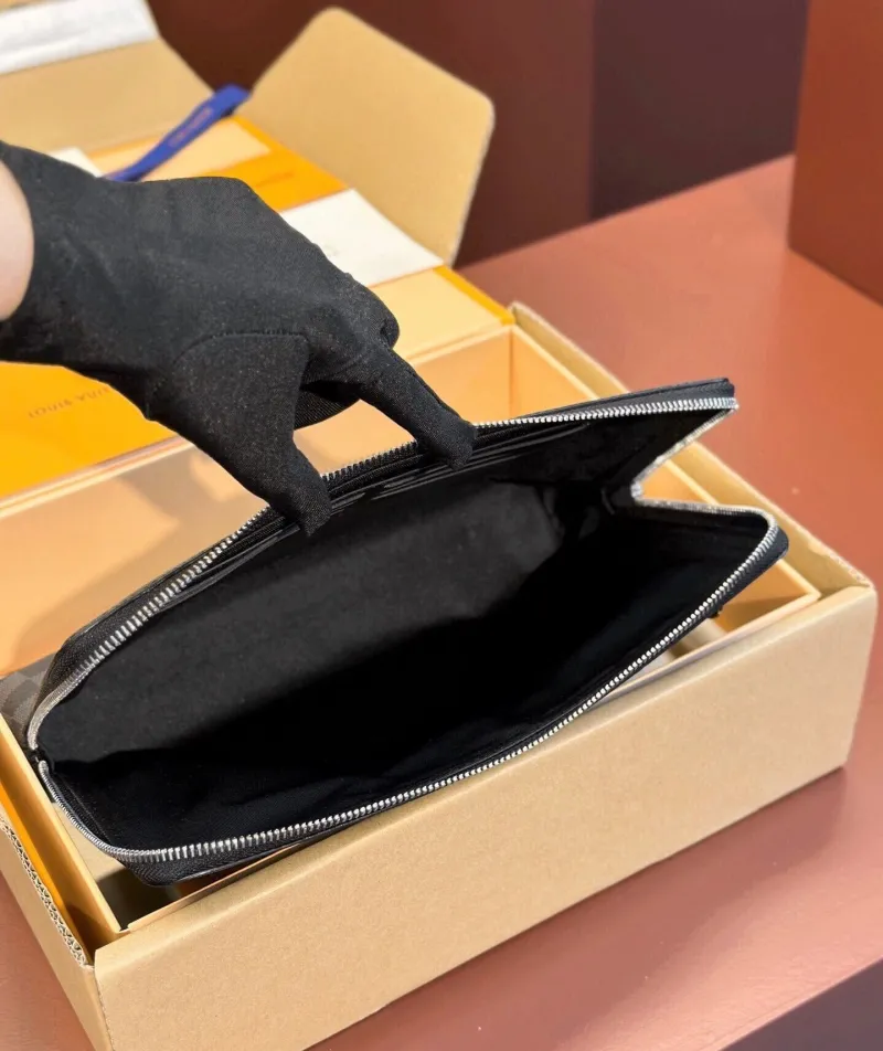 Alternative view of LV Clutch Bags-142
