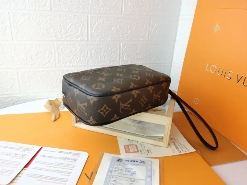 LV Clutch Bags-148 - Image 6