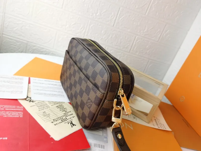 LV Clutch Bags-150 - Image 4